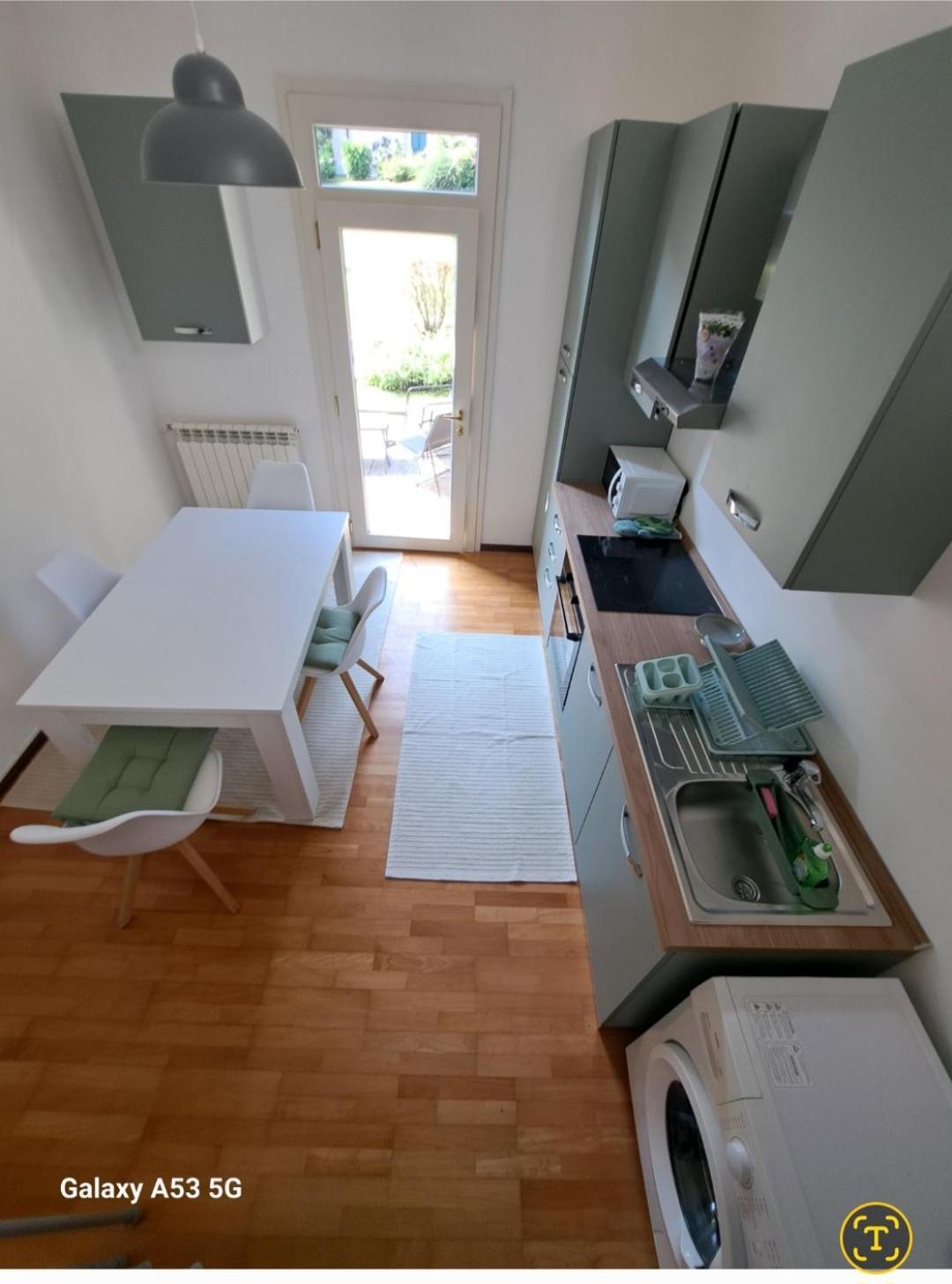 Ina Villa Lavena Ponte Tresa Eksteriør bilde